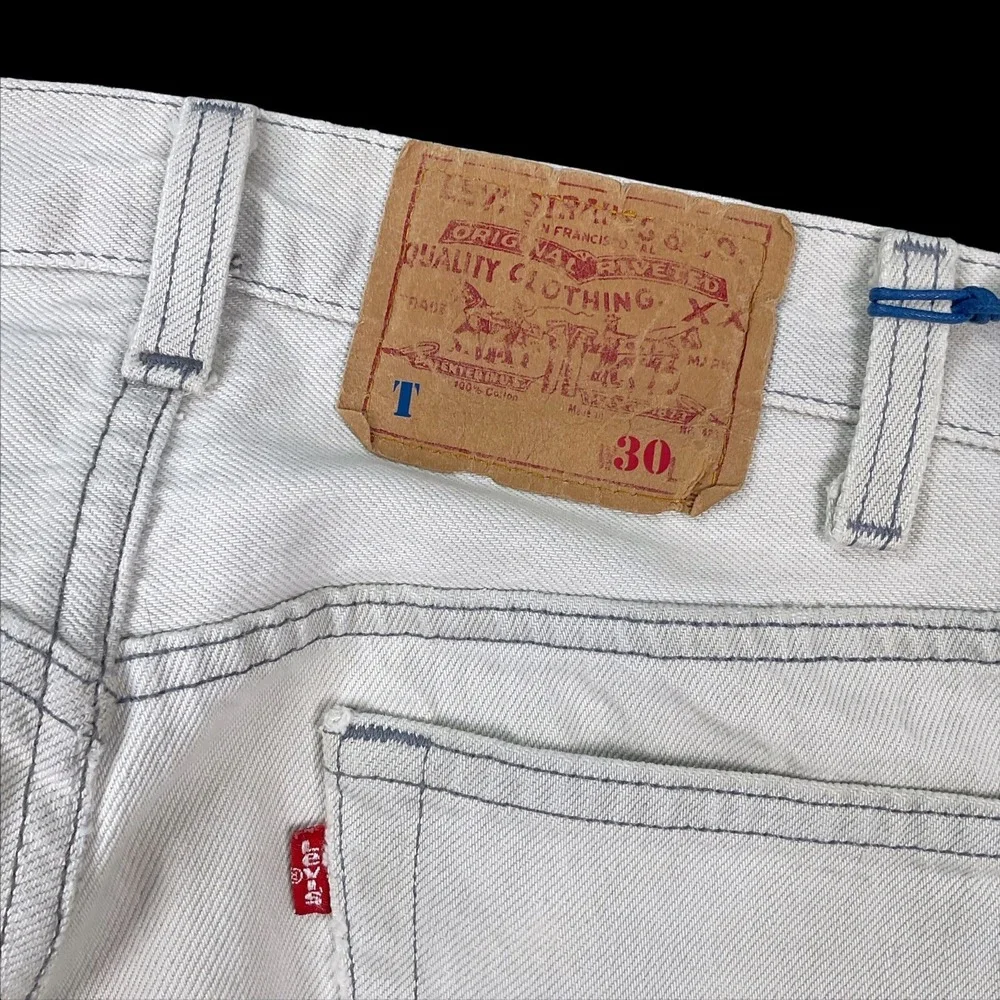Levis Jeans Men 30 (ACTUAL 29x32) Gray Straight Authorized Vintage Denim $228‎